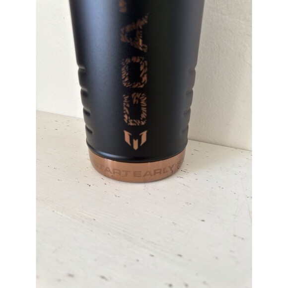 GENUINE The Messi X Stanley IceFlow Flip Straw Jug 64oz 64 OZ Messi GOAT Black - Picture 3 of 13